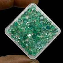 Load image into Gallery viewer, 10 Pcs Natural Colombian Emerald 3.9mm-4.1mm Round Loose Untreated Gemstones Lot - Jalvi & Co.