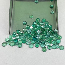 Load image into Gallery viewer, 10 Pcs Natural Colombian Emerald 3.9mm-4.1mm Round Loose Untreated Gemstones Lot - Jalvi & Co.