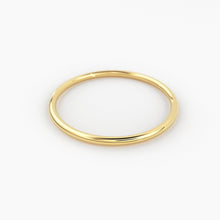 Load image into Gallery viewer, Gold Ring / 18K Solid Gold Round Wedding Band / 1.5 MM Yellow Gold Ring / Dainty Stacking Ring / Simple Delicate Ring / Thin wedding band - Jalvi & Co.