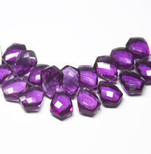 Load image into Gallery viewer, Rhodolite Quartz Faceted Kite Shape Faceted Pear Drop Briolette Beads 4pc 14x10mm - Jalvi &amp; Co.