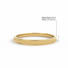 Load image into Gallery viewer, Gold Wedding Band in 14k Gold/ Herringbone Eternity Ring / Chevron Ring / 14K Gold Herringbone Ring / Minimalist Ring/ Chevron Eternity Ring