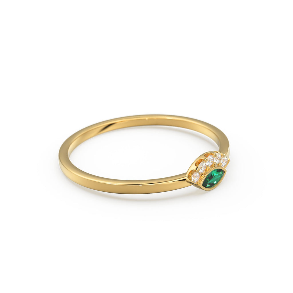 Emerald Ring / Marquise Cut Emerald Ring in 14k Solid Gold / Natural Emerald Ring / May Birthstone Ring / Dainty Emerald Ring