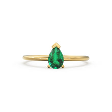 Load image into Gallery viewer, 14K Gold Emerald Ring / Green Energy Ring / May Birthstone Ring / Engagement Ring / Dainty Engagement Ring / Emerald Engagement Ring