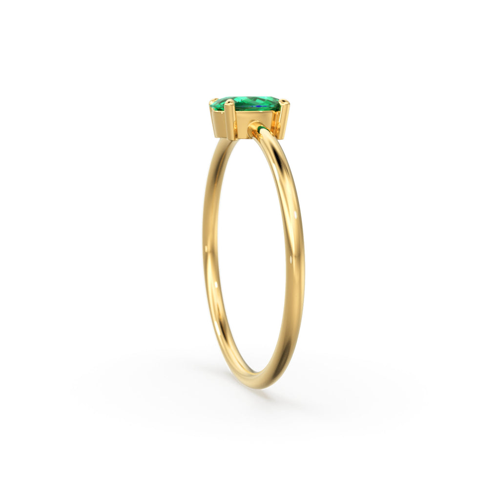 14K Gold Oval Emerald Ring / Make Me Blush Ring / Engagement Ring / May Birthstone Ring / Dainty Engagement Ring / Green Stone Gold Ring