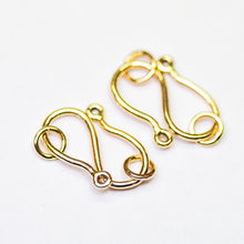 Load image into Gallery viewer, 8.5mmx14.5mm 18k Solid Gold Classic S Hook Clasp Finding St Patricks Day