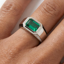 Load image into Gallery viewer, Zambian Emerald 2.5 Ct 18K Solid White Gold Enamel Diamond Signet Engagement Ring