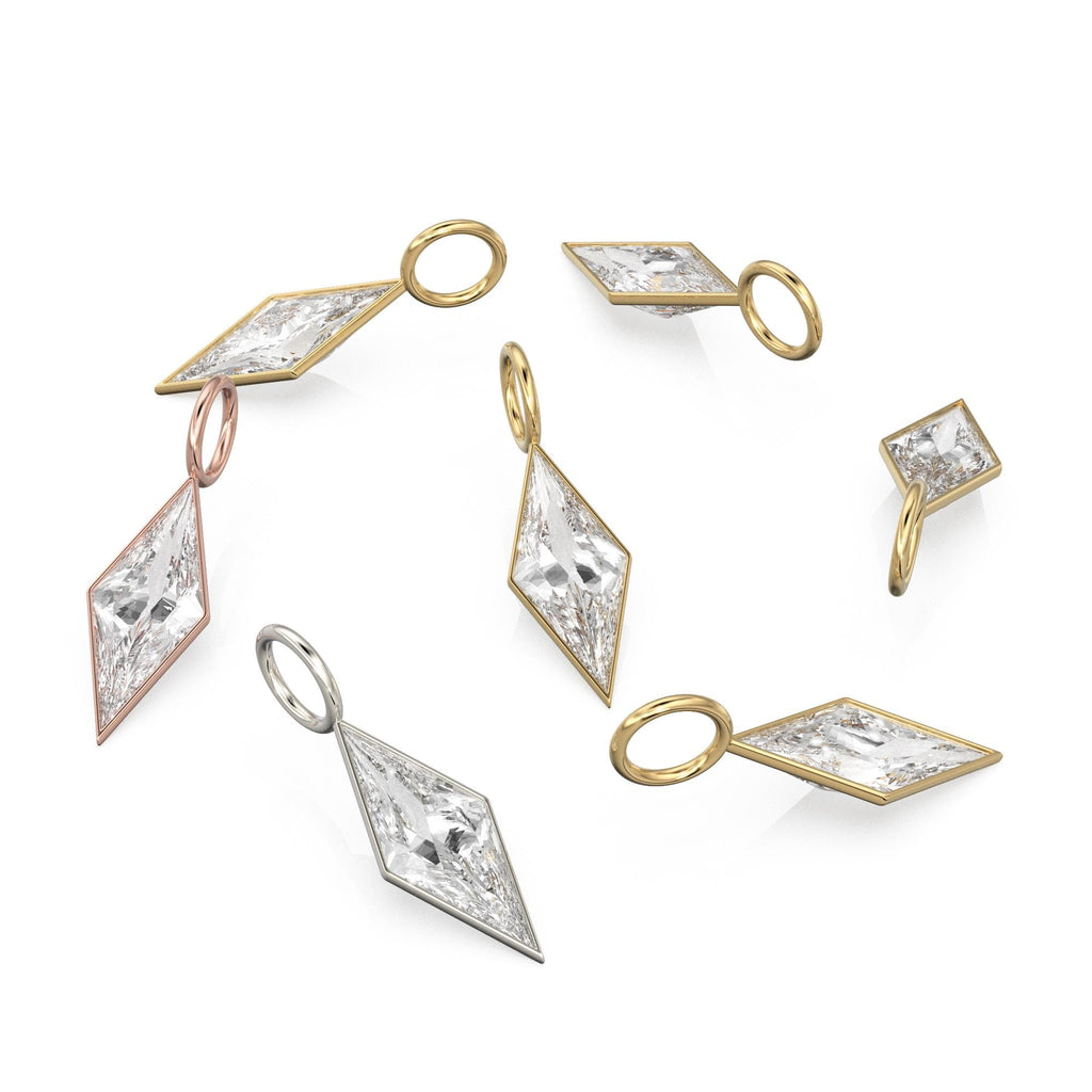 White Quartz Kite 18k Yellow Solid Gold Charm / April Birthstone Pendant Bezel Jewelry Finding / Clear Gemstone / Diamond Cut Amulet