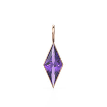Load image into Gallery viewer, African Amethyst Kite 18k Yellow Solid Gold Charm / February Birthstone Pendant Bezel Jewelry Finding / Natural Purple Gemstone Amulet