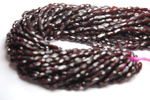 13 Inch Strand, Natural Garnet Faceted Oval Nuggets, 6-7mm Size - Jalvi & Co.
