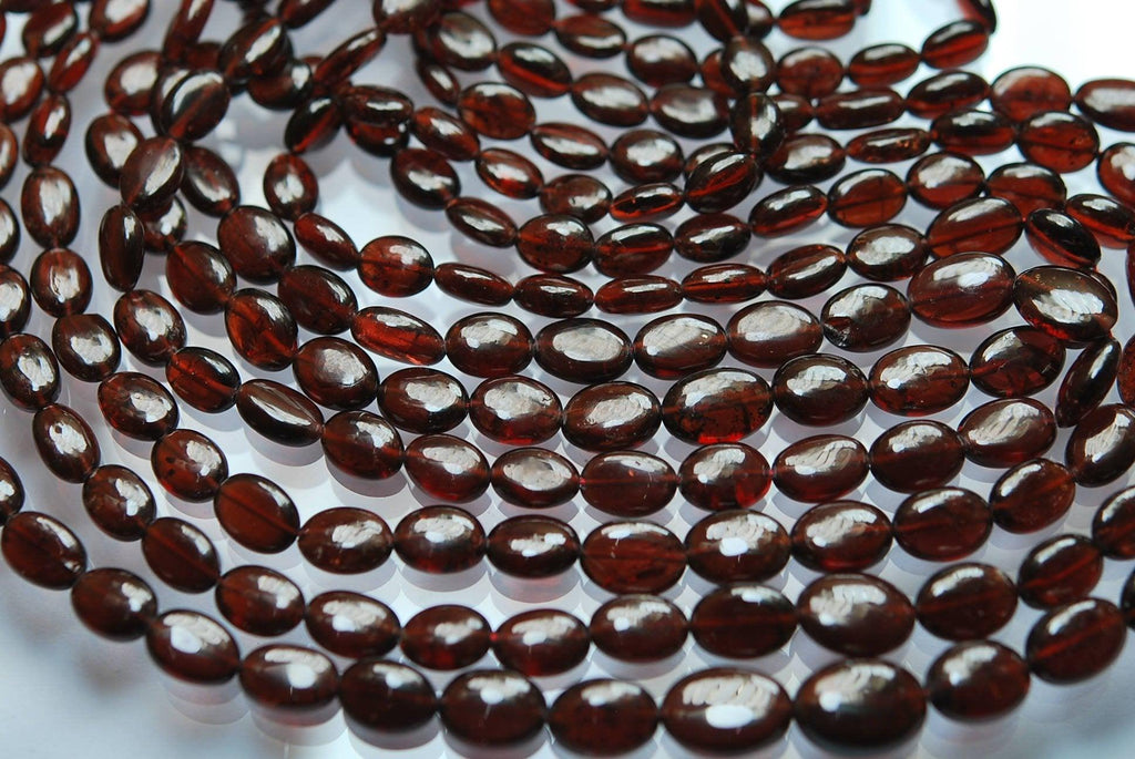 13 Inch Strand, Natural Mozambique Garnet Smooth Nuggets, 5-7mm - Jalvi & Co.