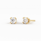 14K Gold Round Diamond Studs / White Diamond / Diamond Earrings / Tiny Studs / Dainty Stud / Dainty Earrings / Dainty Jewelry / Solitaire