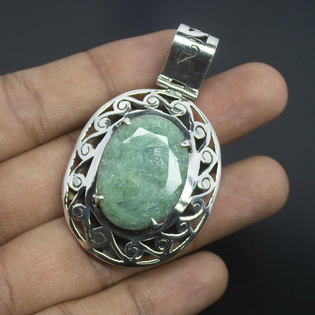 16g, Totally Handmade Natural Emerald Oval Shape 925 Sterling Silver Pendant - Jalvi & Co.