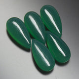 2 matching pair, 15x8mm, Natural Green Onyx Smooth Pear Drops Briolette Gemstone Beads - Stunning Elegant Pairs