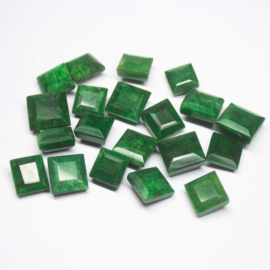 20 pcs, 13-16mm, Green Emerald Square Mixed Cut Wholesale Gemstone Lot, Natural Emerald - Jalvi & Co.