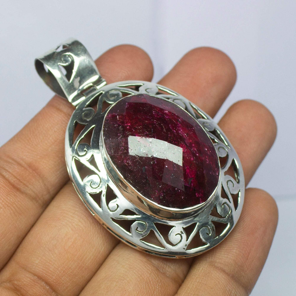 22.5g, Totally Handmade Natural Ruby Oval Shape 925 Sterling Silver Pendant - Jalvi & Co.