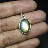 4.20gm Natural Labradorite Oval Shape 925 Sterling Silver Bezel Pendant, Labradorite Pendant