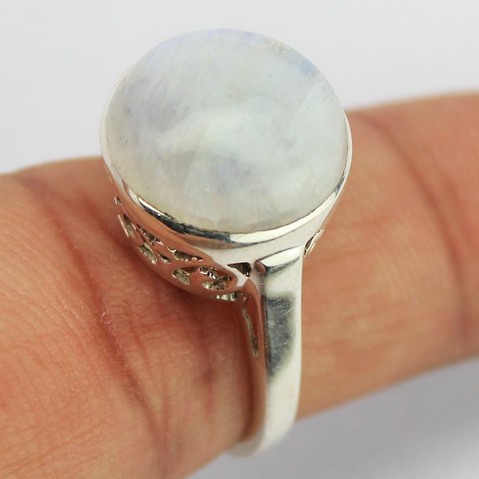 5.15g, Handmade Natural Rainbow Moonstone Designer Round 925 Sterling Silver Ring, Moonstone Ring - Jalvi & Co.