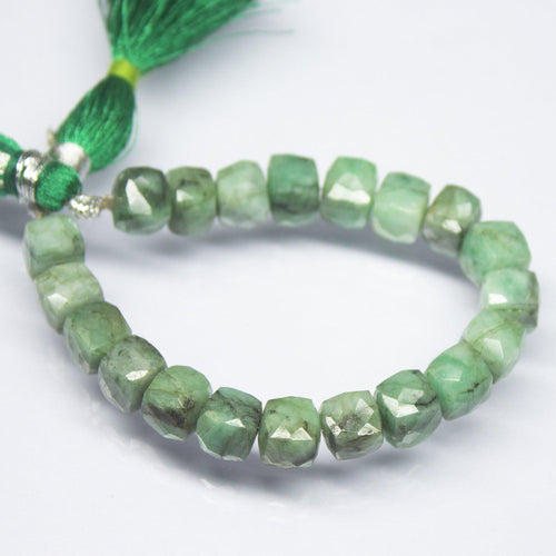 5.5 inch, 7mm 7.5mm, Natural Green Emerald Faceted 3D Cube Square Briolette Shape Beads, Emerald Bead - Jalvi & Co.