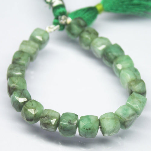 5.5 inch, 7mm 7.5mm, Natural Green Emerald Faceted 3D Cube Square Briolette Shape Beads, Emerald Bead - Jalvi & Co.