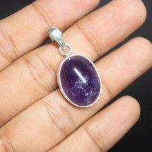 Load image into Gallery viewer, 6.40gm Purple Amethyst Plain Oval Cabochon Shape 925 Sterling Silver Bezel Pendant - Jalvi &amp; Co.