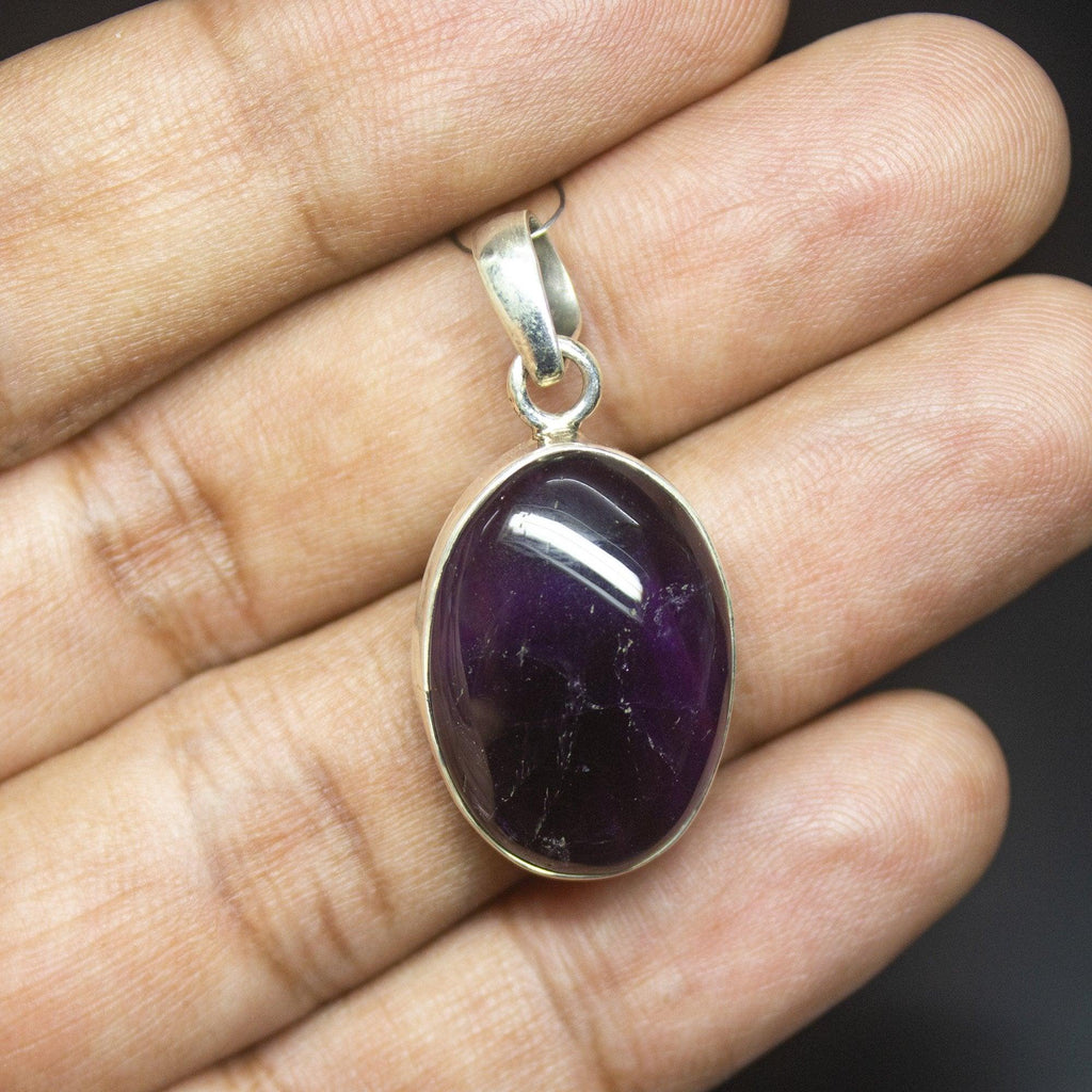 6.7gm Natural Amethyst Oval Shape 925 Sterling Silver Bezel Pendant, Amethyst Pendant - Jalvi & Co.