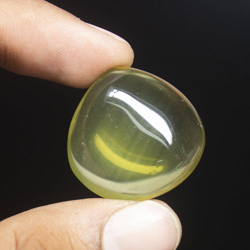 61.5 carats, 27x27mm, Natural Lemon Quartz Smooth Polished Heart Cabochon Loose Gemstone - Jalvi & Co.