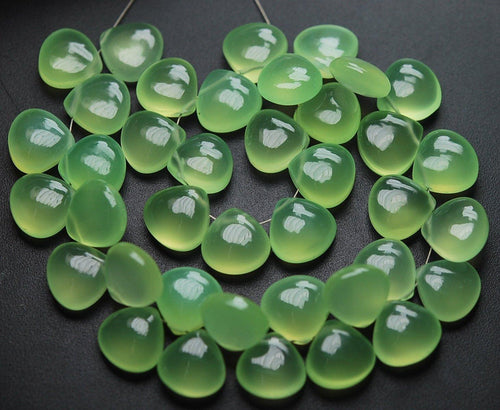 7 Inch Strand,Prehnite Chalcedony Smooth Heart Shape Briolettes 11-12mm - Jalvi & Co.