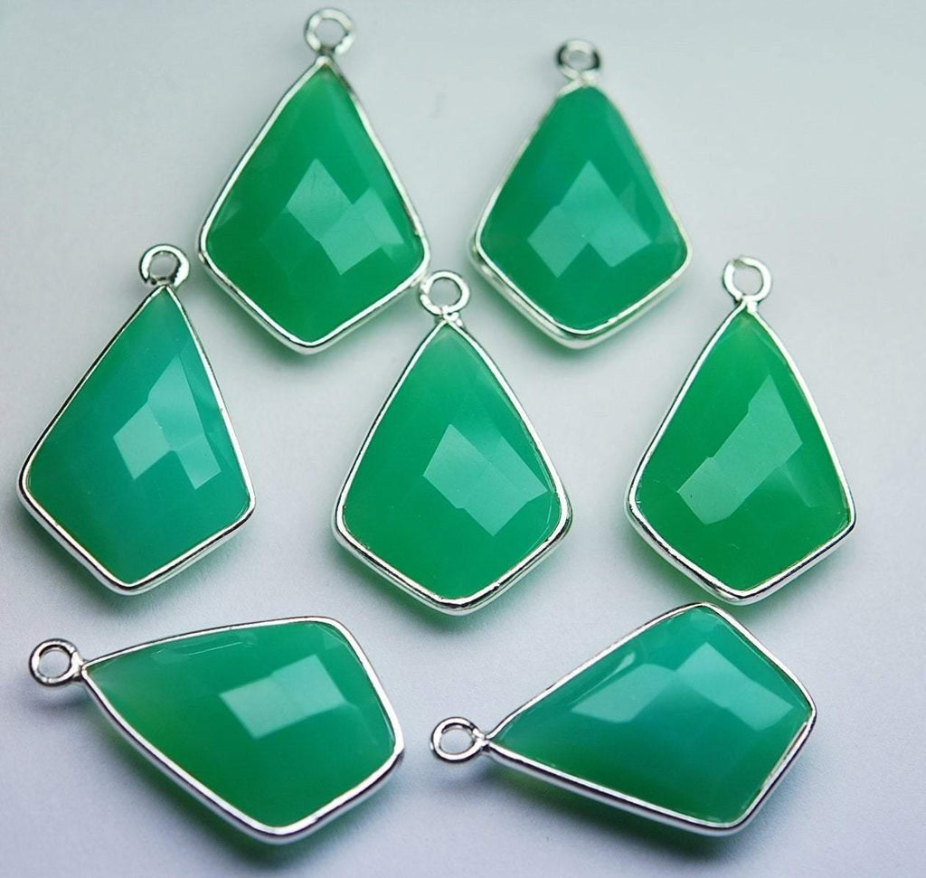 92.5 Sterling Silver,Match Pair Chrysoprase Chalcedony Faceted Kite Shape Pendant, 10 Piece Of 21mm - Jalvi & Co.