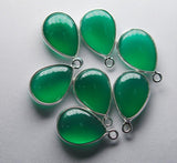 925 Sterling Silver Green Onyx Smooth Pear Shape Pendant, 10 Piece Of 17-18mm