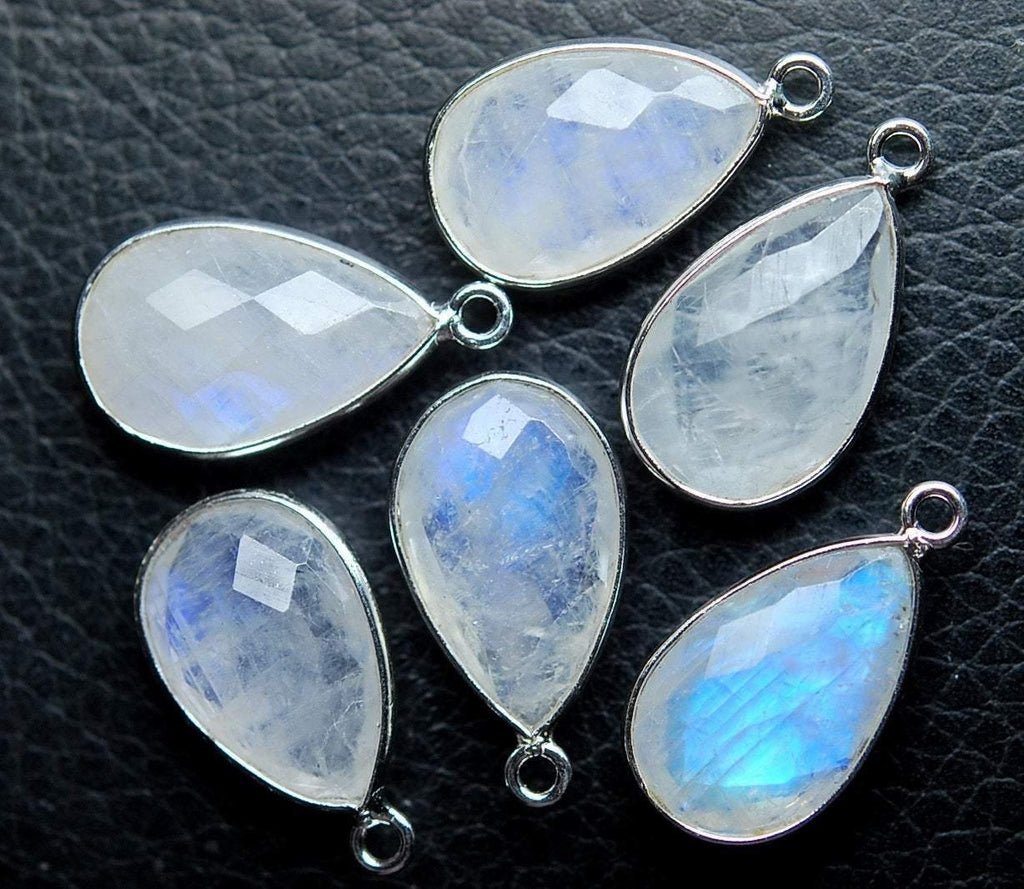 925 Sterling Silver Rainbow Moonstone Faceted Pear Shape Pendant, 5 Piece Of 20mm Approx. - Jalvi & Co.