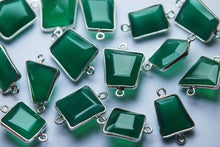 Load image into Gallery viewer, 925 Sterling Silver,Green Onyx Faceted Fancy Shape Connector, 5 Piece Of 18-20mm Approx - Jalvi &amp; Co.