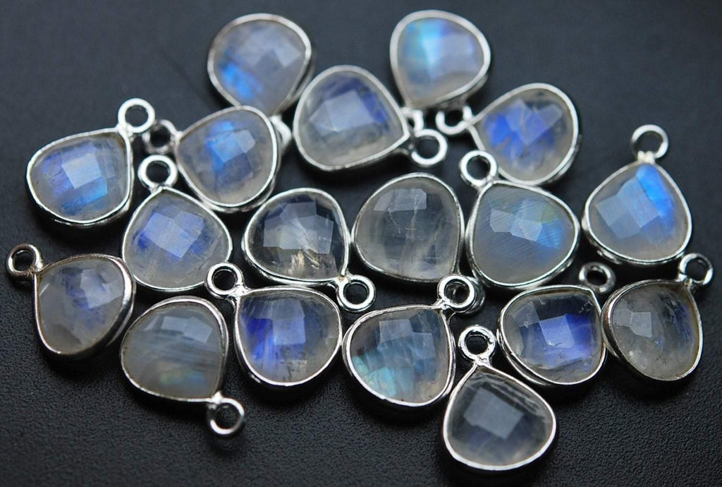 925 Sterling Silver,Rainbow Moonstone Faceted Heart Shape Pendant, 6 Piece Of 15mm Approx - Jalvi & Co.