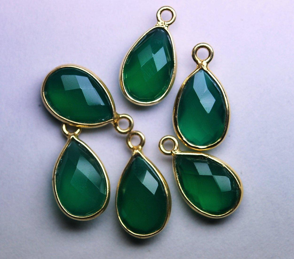 925 Sterling Vermeil Silver Green Onyx Faceted Pear Shape Pendant, 5 Piece Of 16mm - Jalvi & Co.