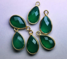 Load image into Gallery viewer, 925 Sterling Vermeil Silver Green Onyx Faceted Pear Shape Pendant, 5 Piece Of 16mm - Jalvi &amp; Co.