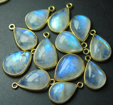 Load image into Gallery viewer, 925 Vermeil Sterling Silver,Rainbow Moonstone Smooth Pear Shape Pendant, 10 Piece Of 18-19mm Approx - Jalvi &amp; Co.