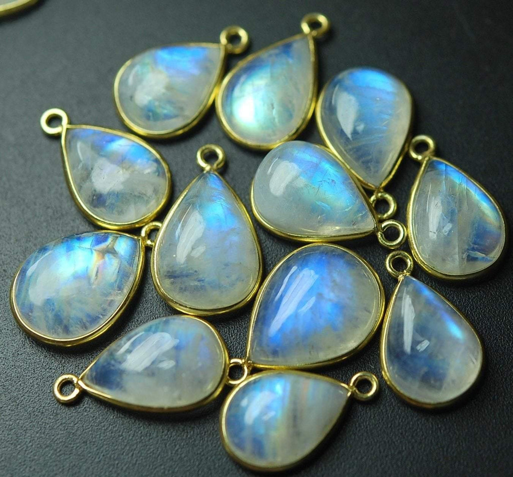 925 Vermeil Sterling Silver,Rainbow Moonstone Smooth Pear Shape Pendant, 5 Piece Of 14-15mm Approx - Jalvi & Co.