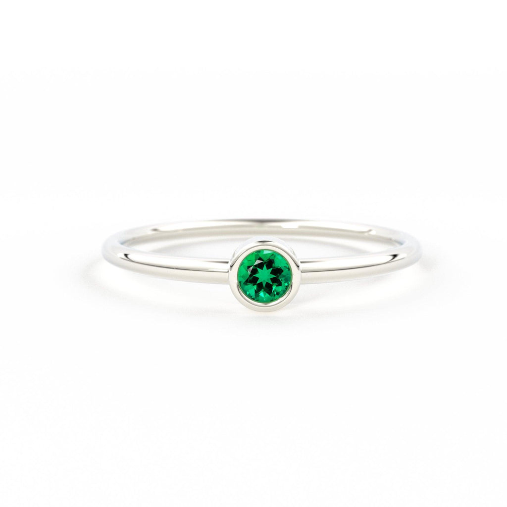 Emerald Ring / 14k Gold Single Emerald 0.08ctw Engagement Ring / Emerald Gemstone Ring / Stacking Natural Emerald Ring - Jalvi & Co.