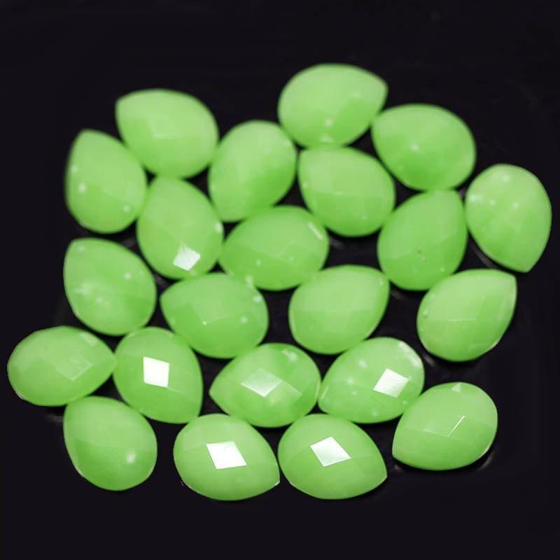 Green Chrysoprase Quartz Faceted Pear Drop Briolette Beads 6pc 12x10mm - Jalvi & Co.